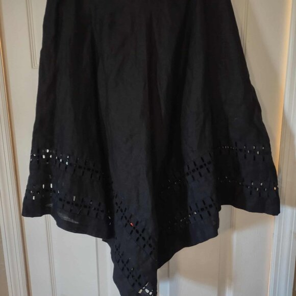 Banana Republic Black Handkerchief Style Crochet Bottom Midi Skirt - Picture 5 of 6